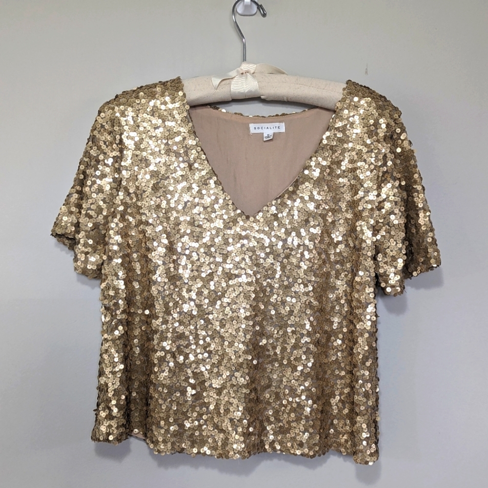 CLASSY! Women's Gold Sequin Spangles V Neck Cropped Blouse Size Medium